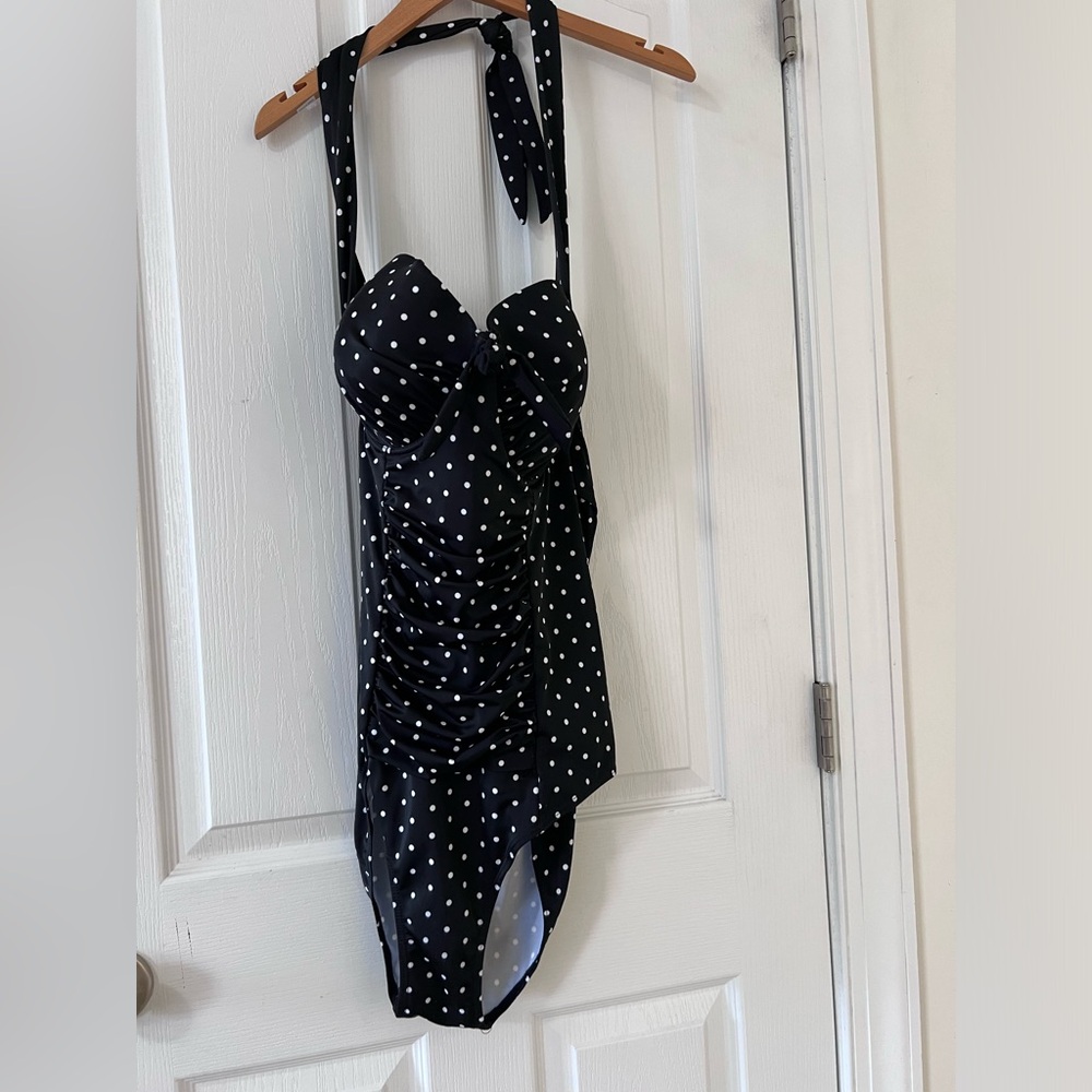 Swimsuits for All black and white polka dot one piece swimsuit. Size 18